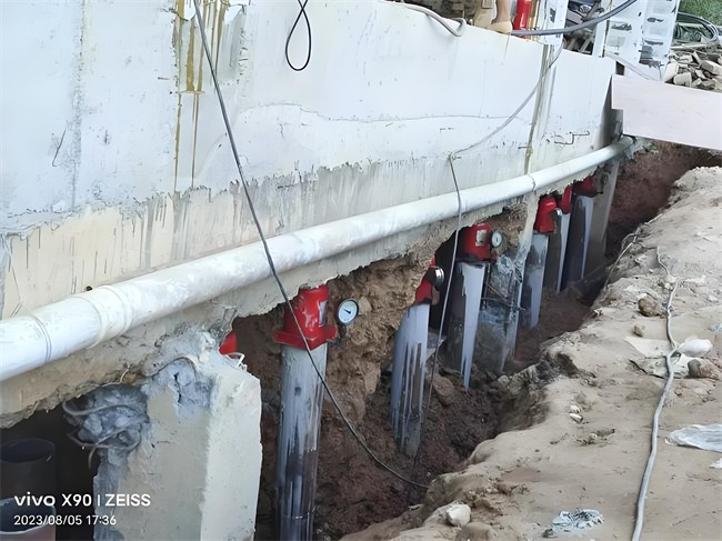 房屋糾偏扶正加固技術特點解析